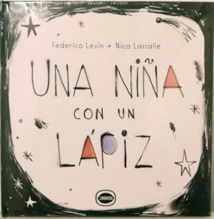 Una niña con un lapiz